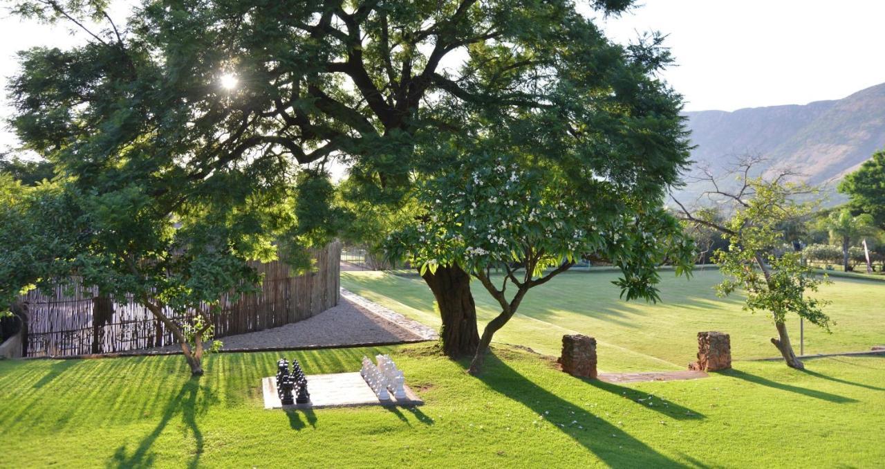 Anew Resort Hunters Rest Rustenburg Esterno foto