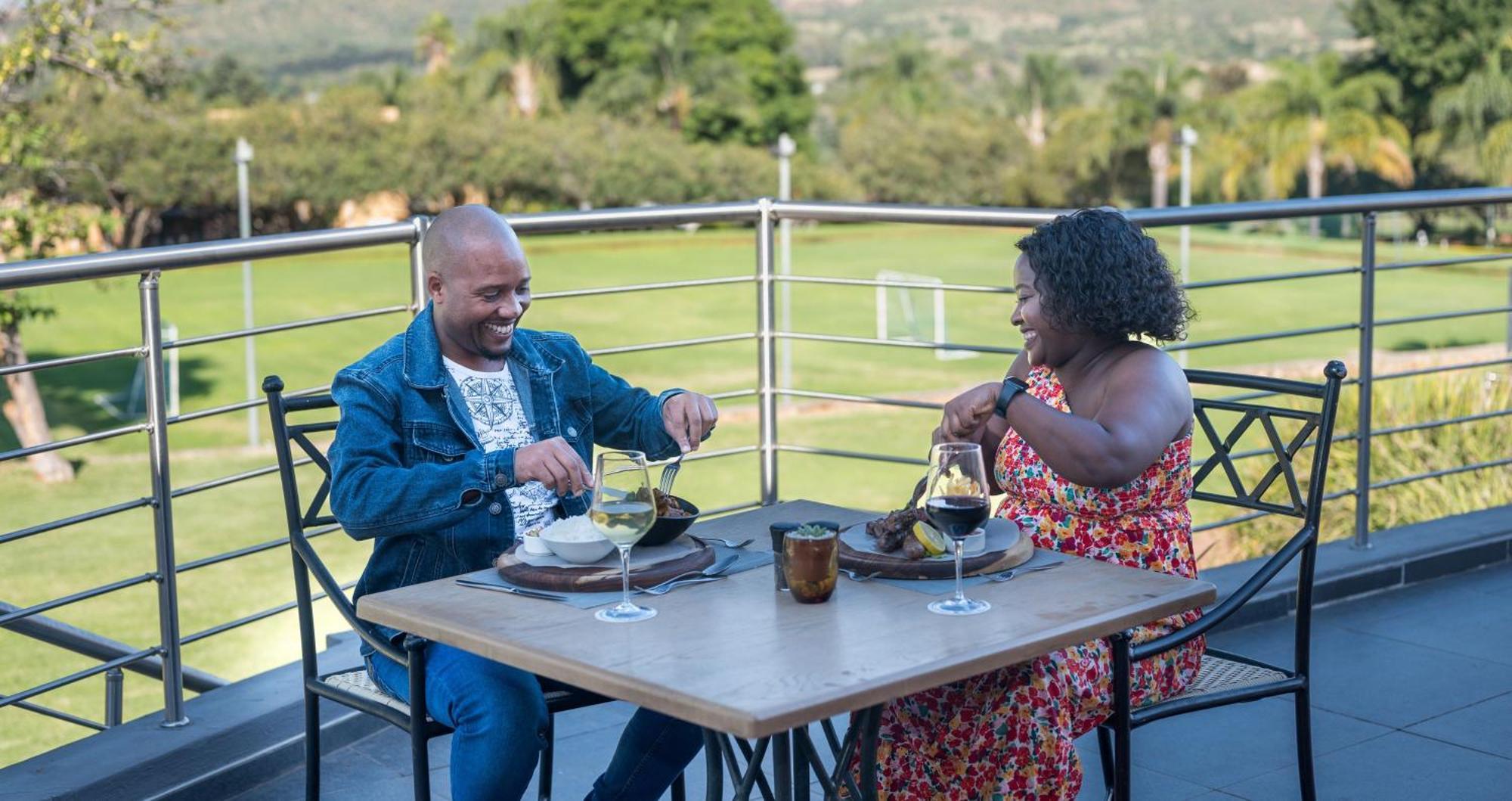 Anew Resort Hunters Rest Rustenburg Esterno foto
