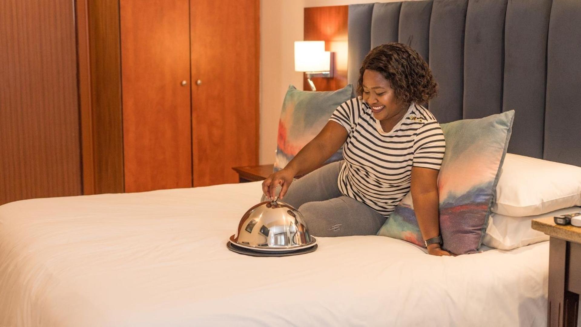 Anew Resort Hunters Rest Rustenburg Esterno foto